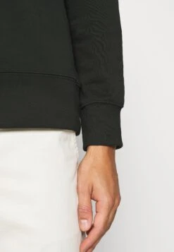 ARKET Sweatshirt - Green Dark 13 ARKET Sweatshirt - Green Dark -Arket 01b5e505969a4222858ad33b2dc086a4