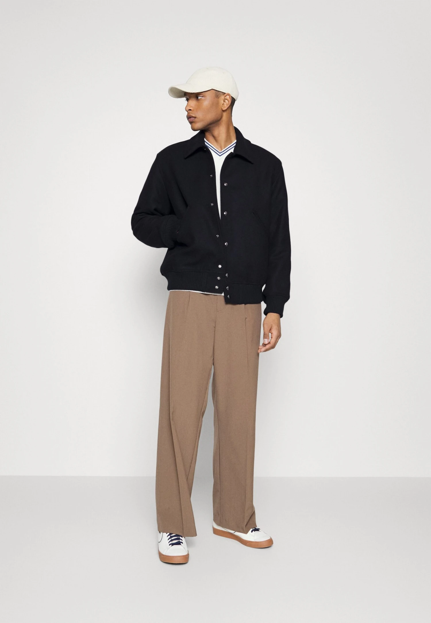 ARKET Light Jacket - Navy 2 ARKET Light Jacket - Navy - Image 2