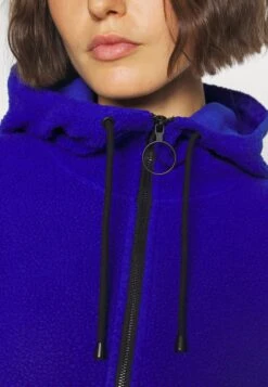 ARKET Fleece Jumper - Pop Blue 11 ARKET Fleece Jumper - Pop Blue -Arket 069fb2fca8e54840823a23b4acef06bd