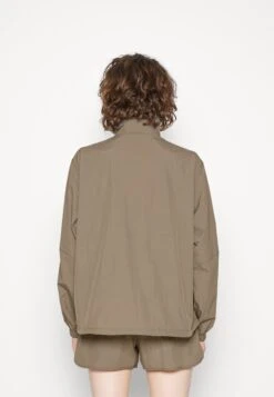 ARKET Running Jacket - Mole Dark -Arket 0d746c1f79874c85aaf2da7547d668fe