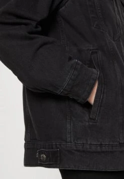 ARKET Short Coat - Black 11 ARKET Short Coat - Black -Arket 15f588fdccdd42788f891d6841b9b812