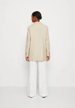 ARKET Short Coat - Sand 8 ARKET Short Coat - Sand -Arket 1e7fae7e4b144947af943ffd3a3637ed