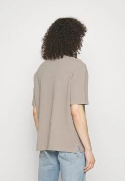 ARKET Tibro - Shirt - Mole 8 ARKET Tibro - Shirt - Mole -Arket 2735ea9811af40f6a7bd374cd2706b1f