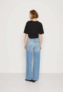 ARKET Print T-Shirt - Black -Arket 2ceae26135c74e4292ccc572395e2ae8