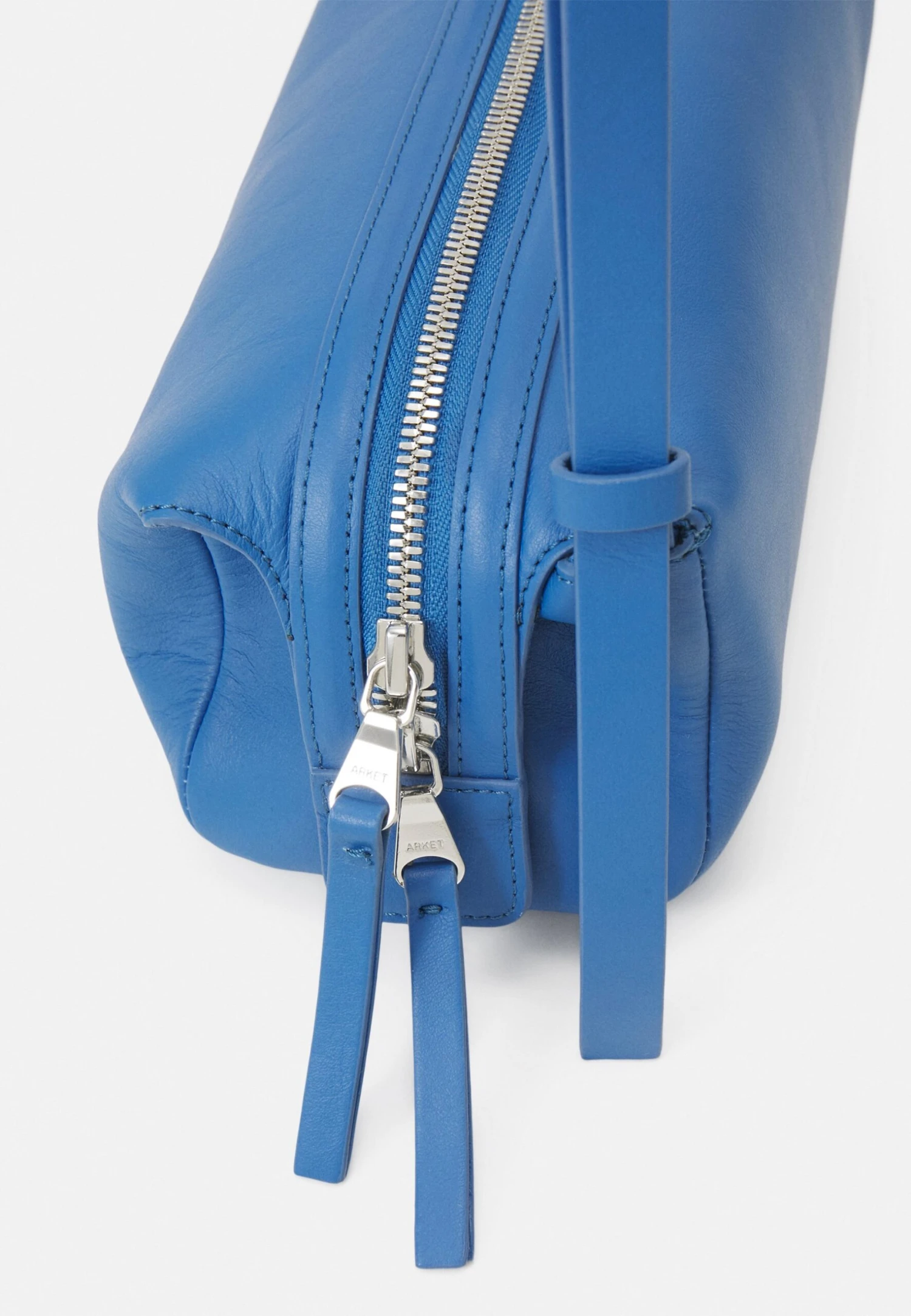 ARKET Handbag - Blue 5 ARKET Handbag - Blue - Image 5