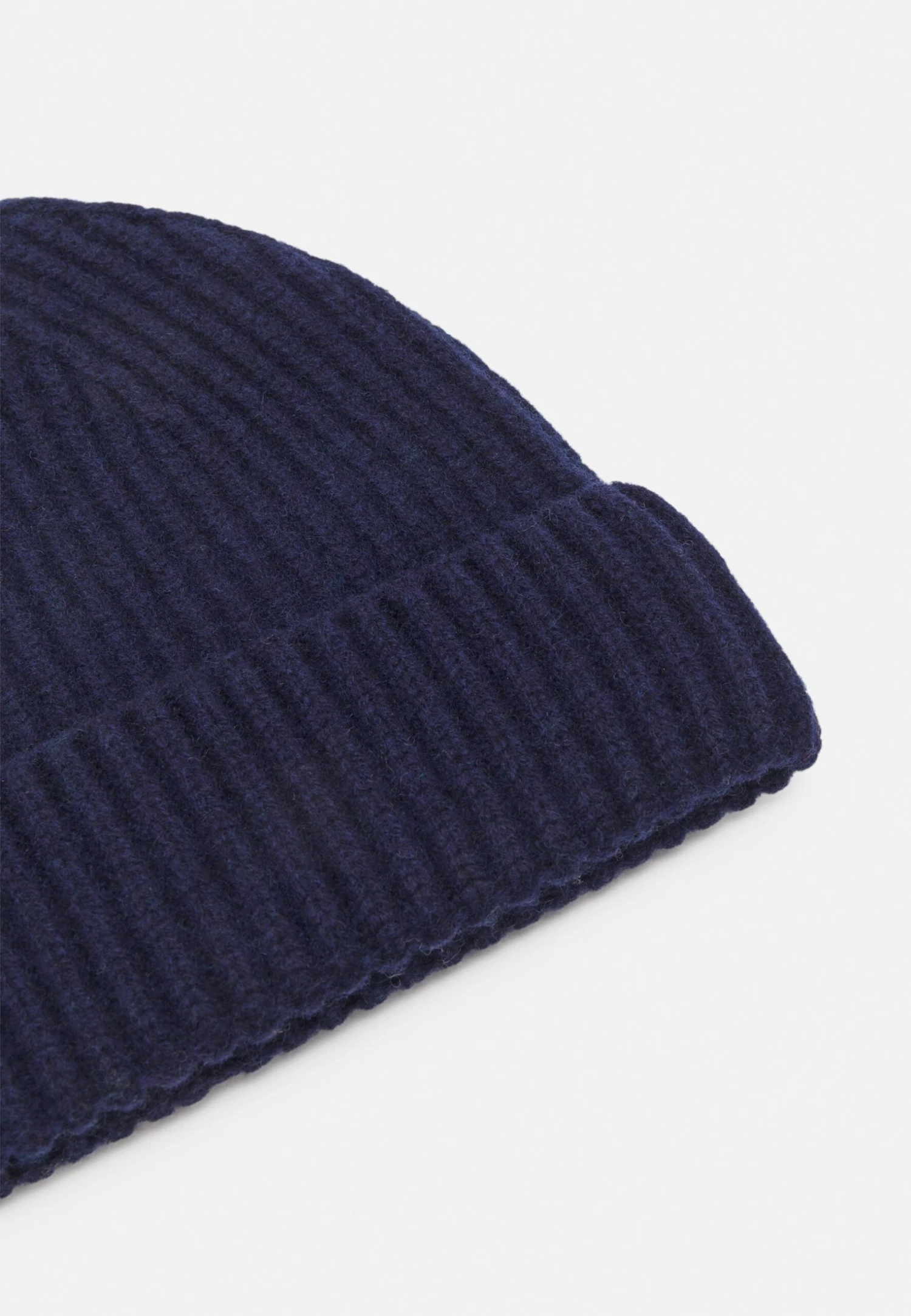 ARKET Unisex - Beanie - Navy 4 ARKET Unisex - Beanie - Navy - Image 4
