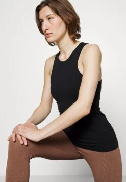 ARKET Top - Black -Arket 3ddc1c4b1d714c77845242c5704adc8a