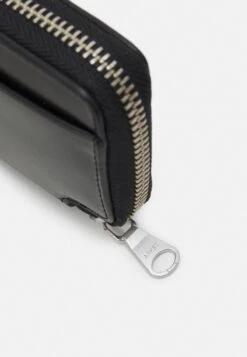 ARKET Unisex - Wallet - Black -Arket 43f902c3cce14e3998cd89c80786f0ab
