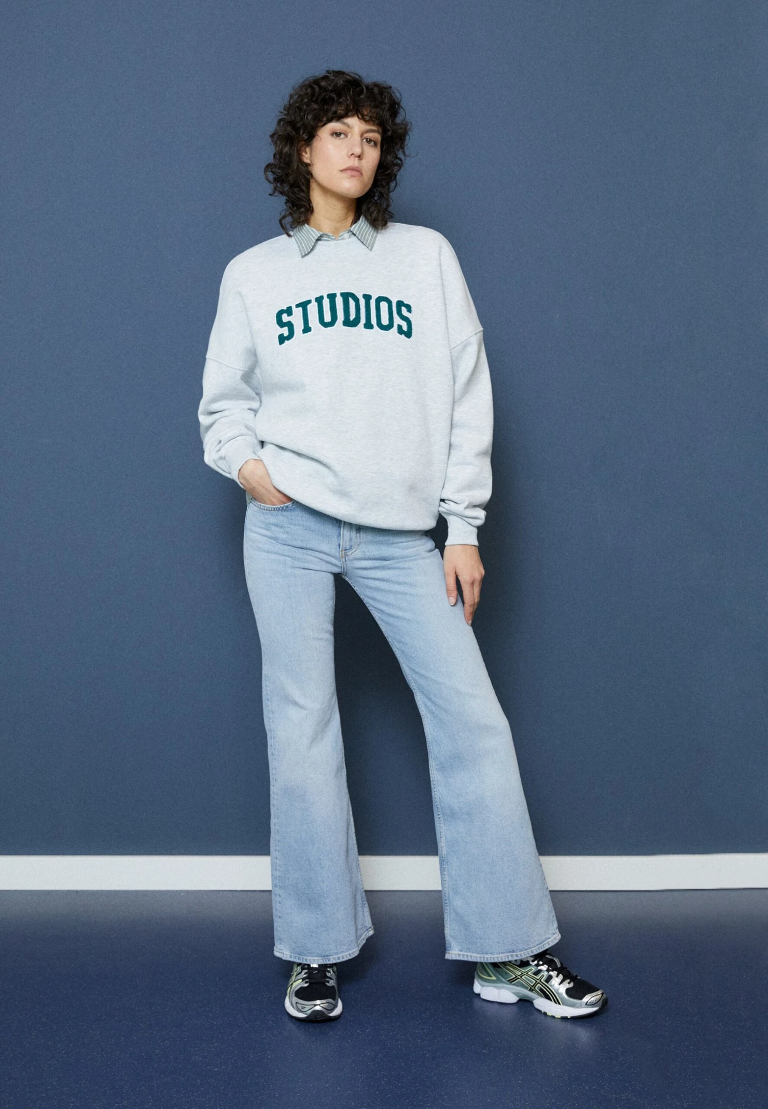 ARKET Bootcut Jeans - Bootcut Jeans 2 ARKET Bootcut Jeans - Bootcut Jeans - Image 2