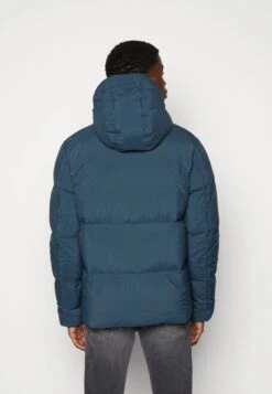 ARKET Down Jacket - Teal -Arket 4753219ee5e04f518fa9d9b1005ec659