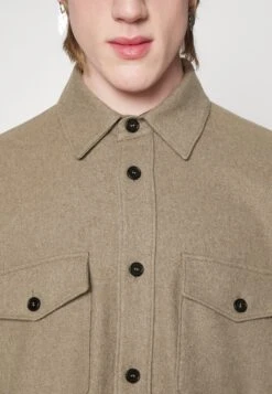 ARKET Shirt - Mole 9 ARKET Shirt - Mole -Arket 651fa05245f3444dbe7ed8d2e94d9843