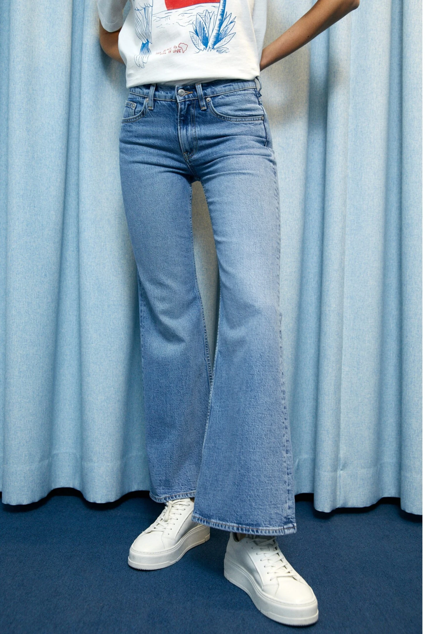 ARKET Bootcut Jeans - Blue 1 ARKET Bootcut Jeans - Blue