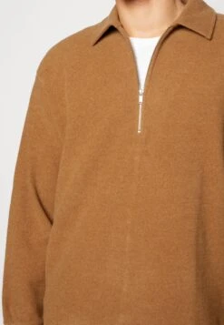 ARKET Fleece Jumper - Fudge -Arket 74609dba45e94e229a1d336663fddc8d