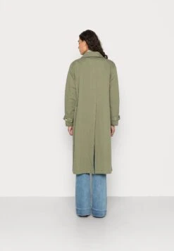 ARKET Classic Coat - Khaki -Arket 7630afd39c9a41e58b8365b0bdac2d03