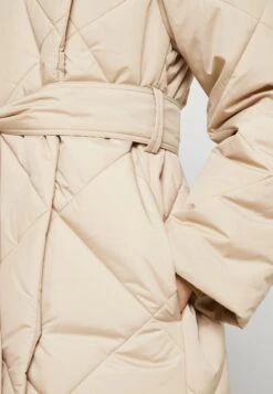 ARKET Winter Coat - Winter Coat -Arket 7702e3c84db6468aa64f0e85a2a88171