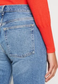 ARKET Straight Leg Jeans - Straight Leg Jeans 11 ARKET Straight Leg Jeans - Straight Leg Jeans -Arket 7c30a2df7c4642a48abc16c7e77773f6