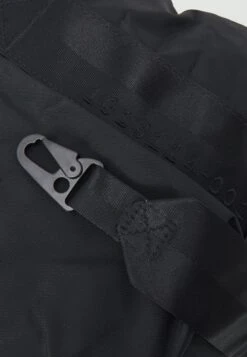 ARKET Unisex - Weekend Bag - Black -Arket 7c3803ca61f34199b0ef0ec1e452ff62