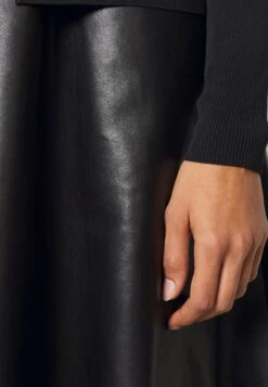 ARKET Cardigan - Black -Arket 7d54b27a22c544909174d1ca263a1f1f