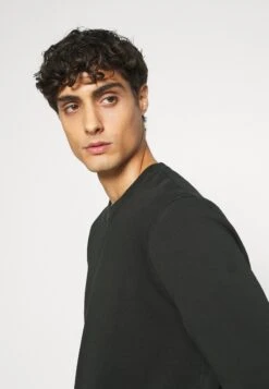 ARKET Sweatshirt - Green Dark 10 ARKET Sweatshirt - Green Dark -Arket 85cf20677233405b8b230e10bfebc05b