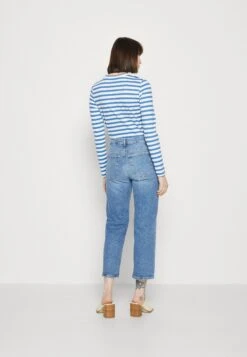 ARKET Straight Leg Jeans - Blue 8 ARKET Straight Leg Jeans - Blue -Arket 8a8a7d95096f44b6a6c03e97f6543c61