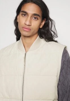 ARKET Waistcoat - Dusty Beige 9 ARKET Waistcoat - Dusty Beige -Arket 9c5741671fcf4dc08234a7be1f7138ce