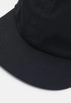 ARKET Unisex - Cap - Black 7 ARKET Unisex - Cap - Black -Arket ae908327f7134d37a9e1c94e135524ec