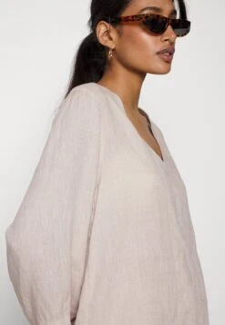 ARKET Pyjama Top - Beige -Arket c441f8577593446e8b5ba72ae2300abd