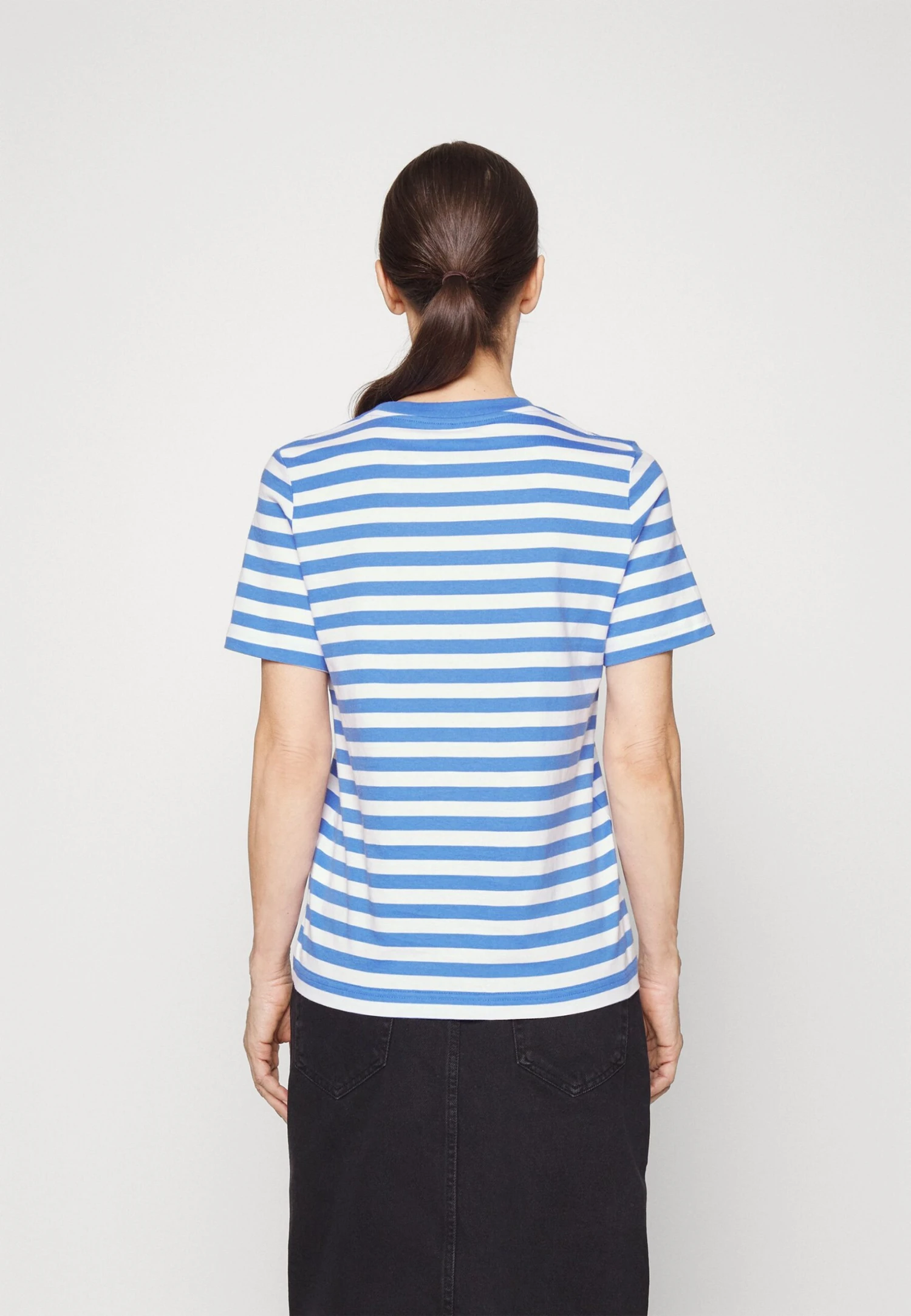 ARKET Basic T-Shirt - Basic T-Shirt 3 ARKET Basic T-Shirt - Basic T-Shirt - Image 3