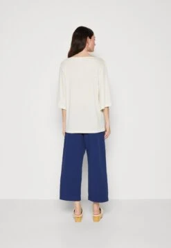 ARKET Long Sleeved Top - White -Arket e2adc63d9c5341218ea1ca2c6a984c50