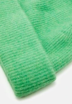 ARKET Unisex - Beanie - Green -Arket f857f8a9cbb041e9a2ce578d6a2e48b8