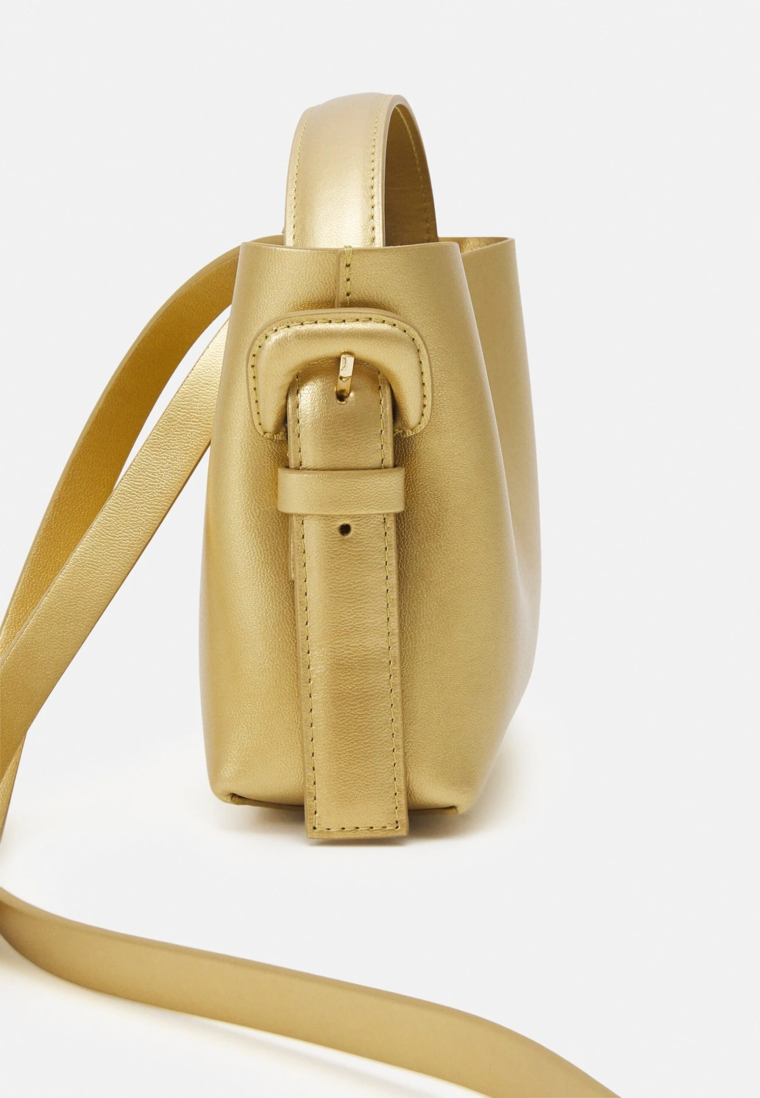 ARKET Across Body Bag - Metal 4 ARKET Across Body Bag - Metal - Image 4